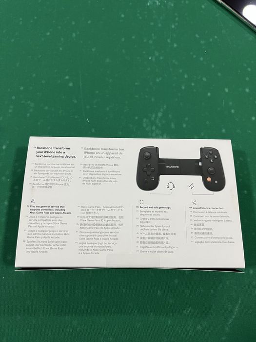 Backbone One Lightning