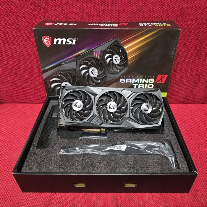 Placa video RTX 3070 MSI GamingX Trio 8gb impecabila