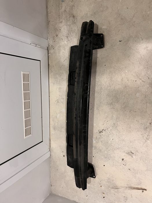 Задна греда за vw Passat B6