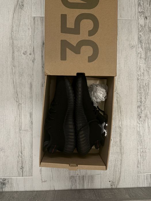 Yeezy 350 чисто нови