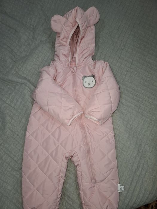 Комбинзон на девочку.
