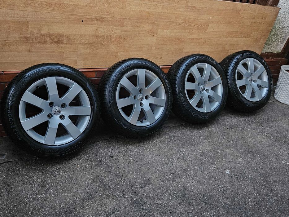 Оригинални лети джанти 16" Peugeot гуми 205/55/16