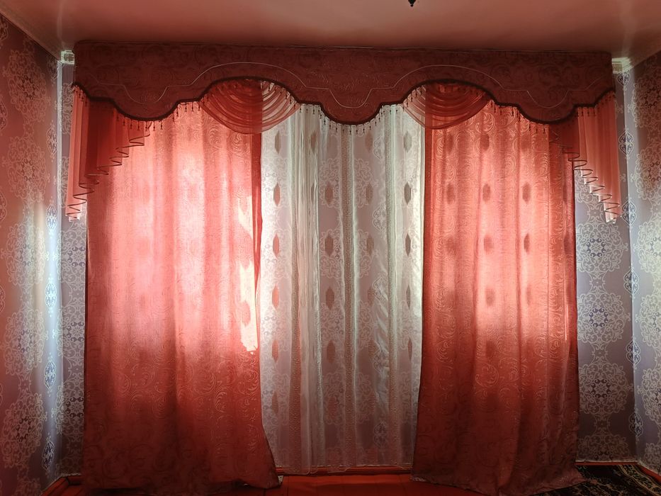 Занавески б/у  отдам бесплатно