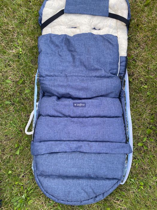Carucior 3 in 1 Mutsy Evo navy blue