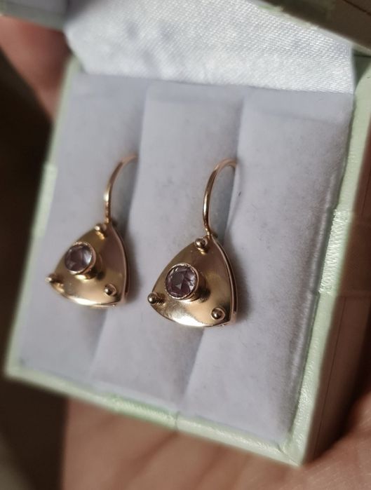 Золотые серьги 583 пробы с александритом