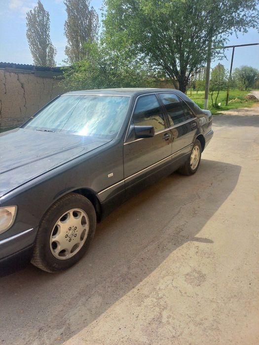 Mercedes benz W 140