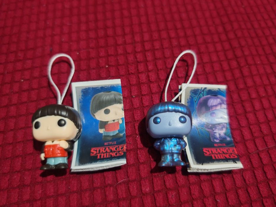 Kinder Joy Stranger Things фигурки