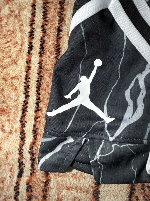 Pantaloni Jordan noi, marimea L fit M