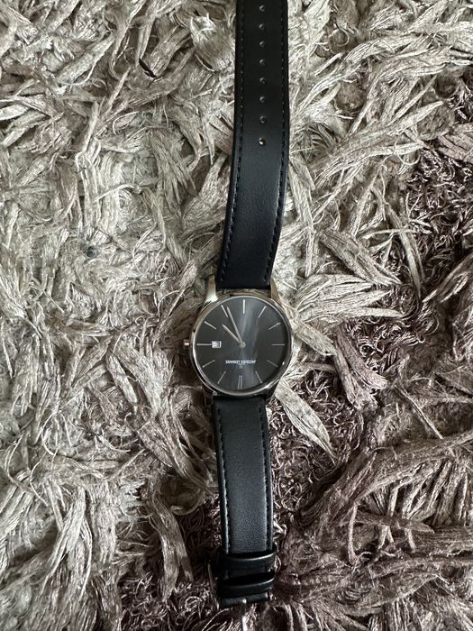 Часы кварцевые JACQUES LEMANS сталь