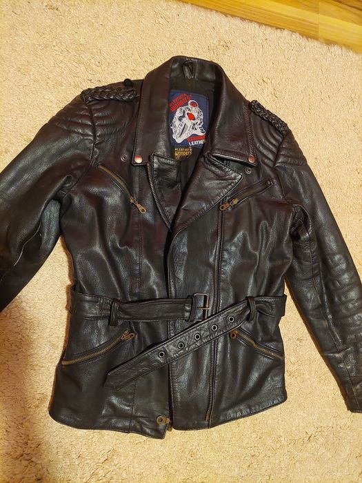 Geaca de dama moto,chopper,rock,piele,model clasic,vintage
