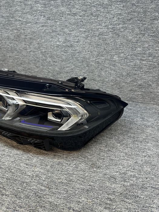 Far stanga Bmw seria 3 G20 Lci Facelift shadowline Adaptiv Nou