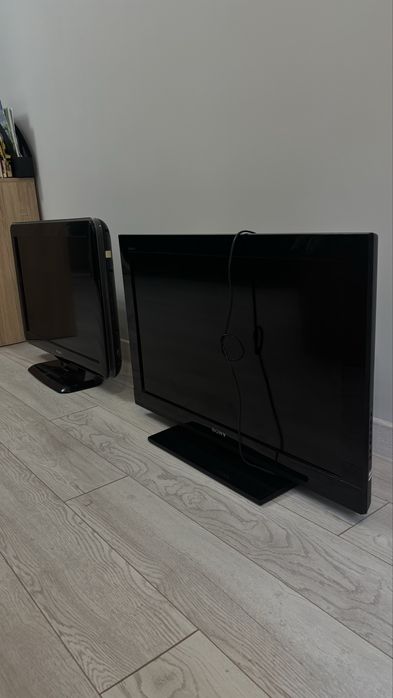 Продам два телевизора Philips ,  Sony
