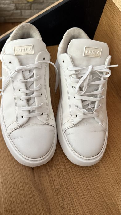 Furla- дамски кецове, ermano scervino -чанта