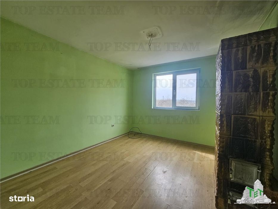 Casa 4 camere plus anexe zona gara Medgidia, Constanta