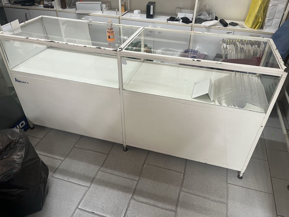 Метална маса за магазин Спешно!