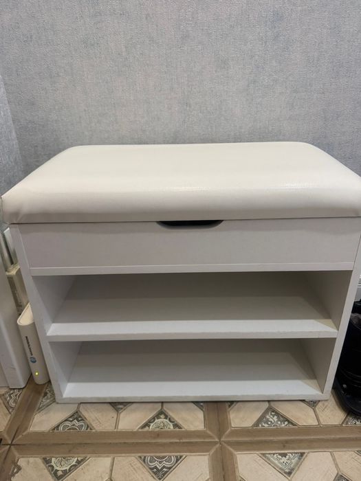 Продам: обувница