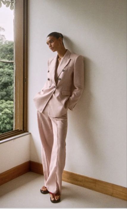 Ленен костюм Zara в размер М нов