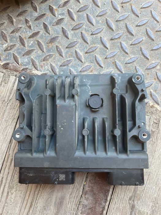 Компютър за двигател от Toyota Cotola 2.0i 2022г.