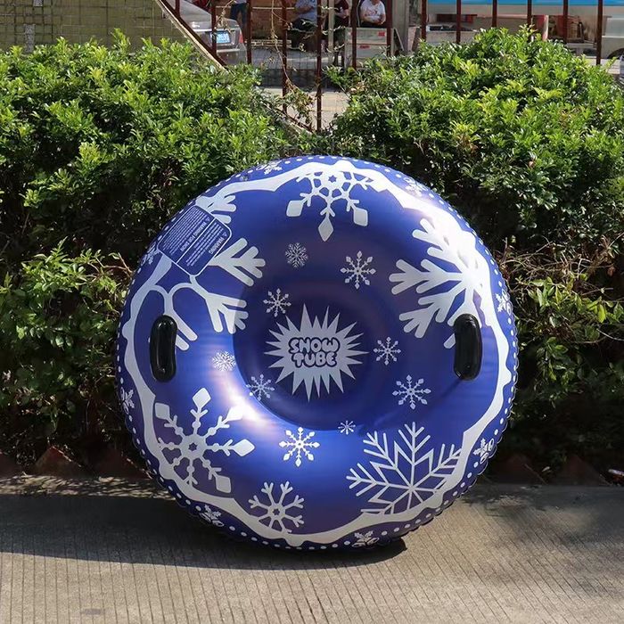 Тюбинг, ватрушка, санки