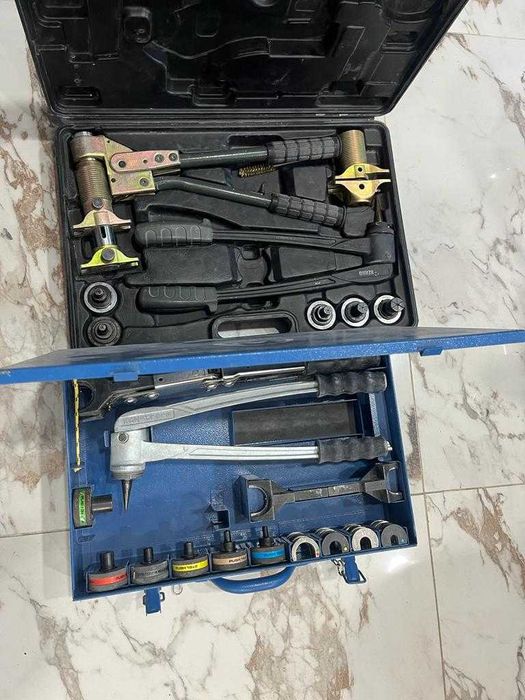 Аксиальные трубы и фитинги