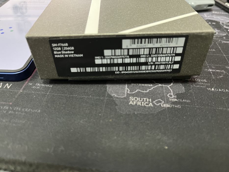 Samsung Flip 7 256 Gb