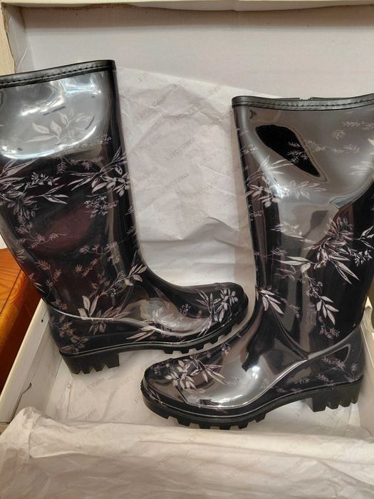 Резиновые утепленные сапоги