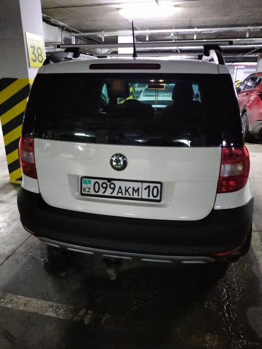 Skoda Yeti 2012год