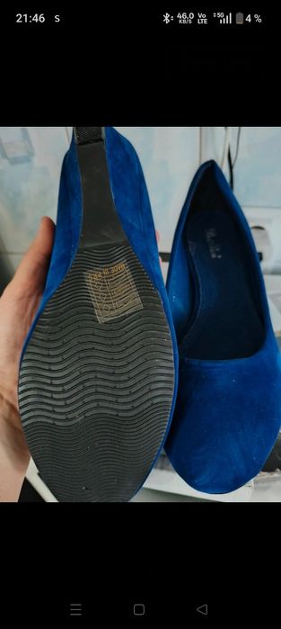 Pantofi noi, mărimea 41, comozi, niciodată purtati