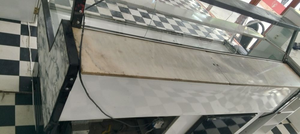 Vetrina holodilnik ishlashi zoʻr