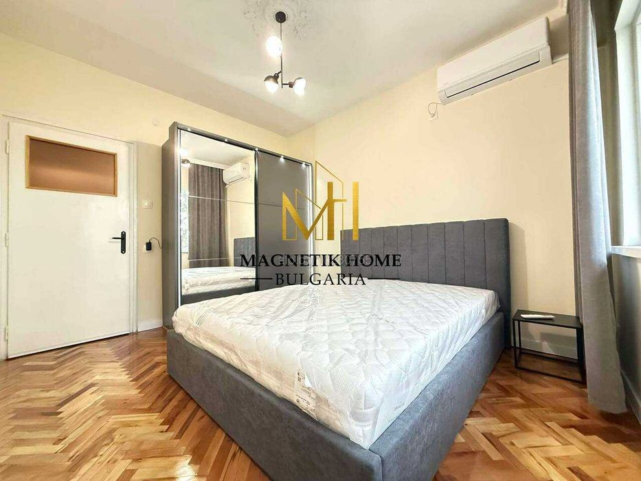 Дава се под наем Тристаен апартамент в Бургас, Център - 85 кв.м за 612 € - Снимка #4