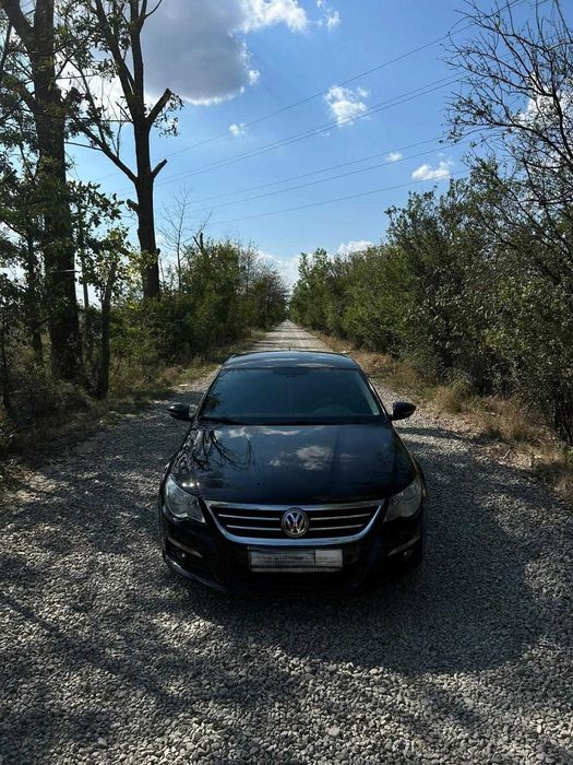Vand Volkswagen Passat CC 2009 , motor 2.0 - 140 de cai