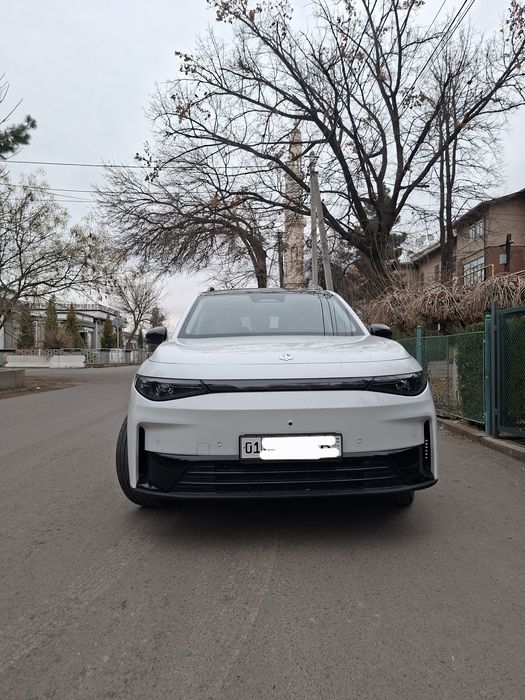 Leapmotor C16, гибрид, 2025