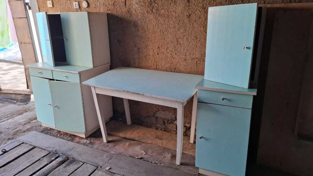 Кухонный гарнитур