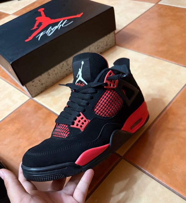 Jordan 4 Red Thunder