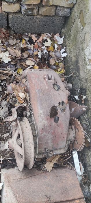 Редуктор сатылады. Суреттегідей