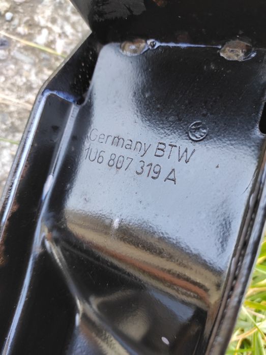 Vând bara protectie spate Skoda Octavia Combi