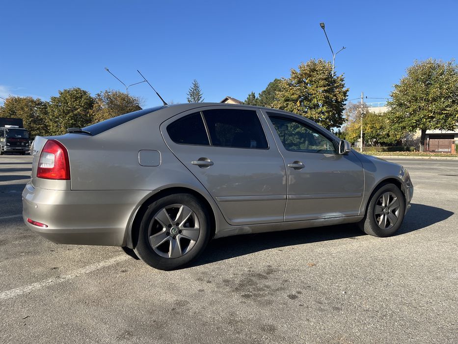 SKODA Octavia 2011 — imagine 4