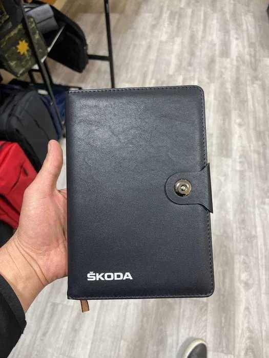 Блокноты, ежедневники с вашим брендом/логотипом