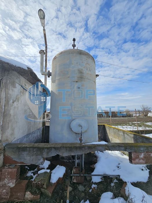 Леярна с разработен бизнес, оборудване и разрешителни за работа в обл