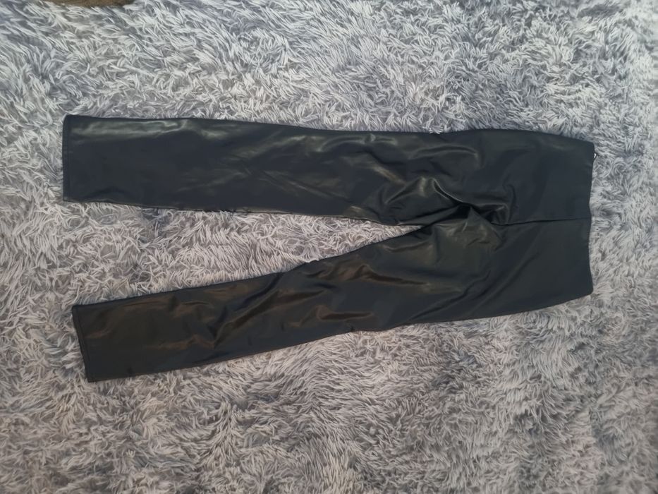 Pantaloni piele ecologica H&M XS