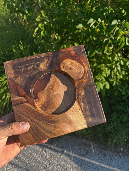 Пепелник за пури от масивно дърво и епоксидна смола