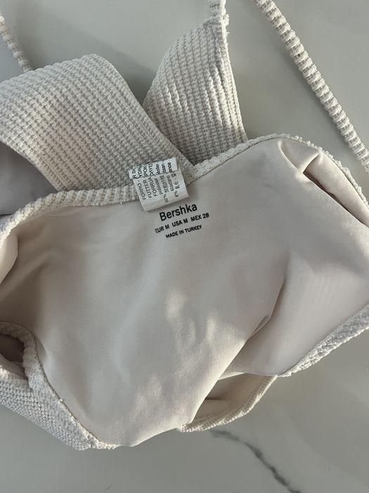 Costum baie intreg Bershka M alb