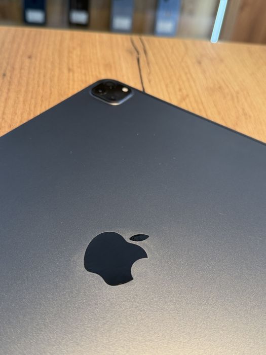 iPad Pro Gen 4 12,9-INCH 128Gb WIFI/Baterie90%/Garantie 12 luni @atsgsm.ro