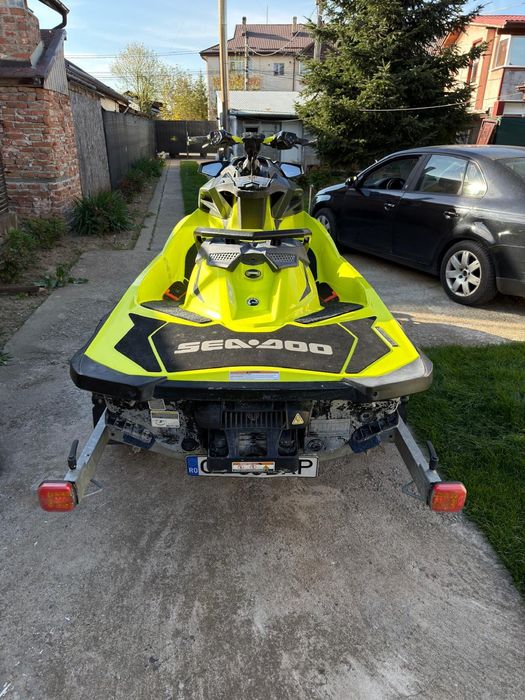 Skijet/Jetski Sea-Doo RXP-X 300