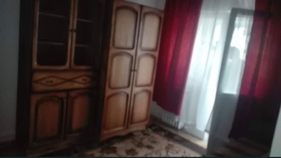 Apartament de vânzare cu 2 camere - pro