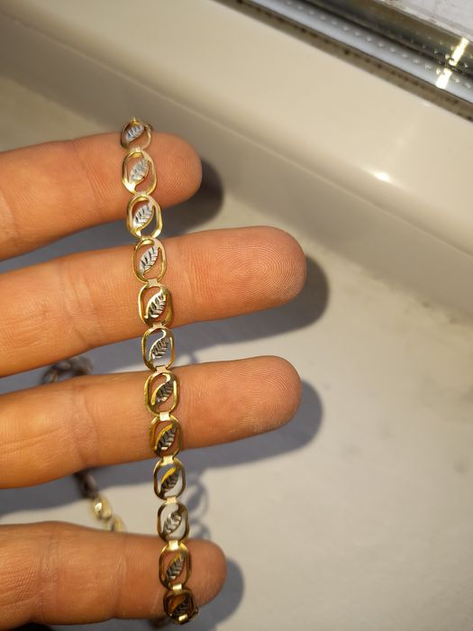 Vand sau schimb lanț din aur