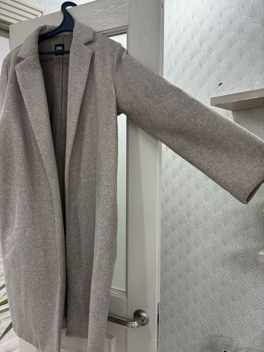 Пальто ZARA осень/весна