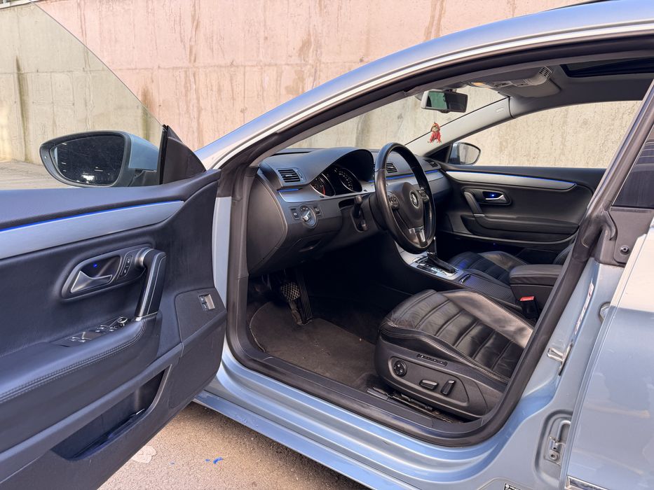 Volkswagen Passat CC 2.0 Diesel 140cp/ Trapa/ Keyless/ Navi/ Scaune