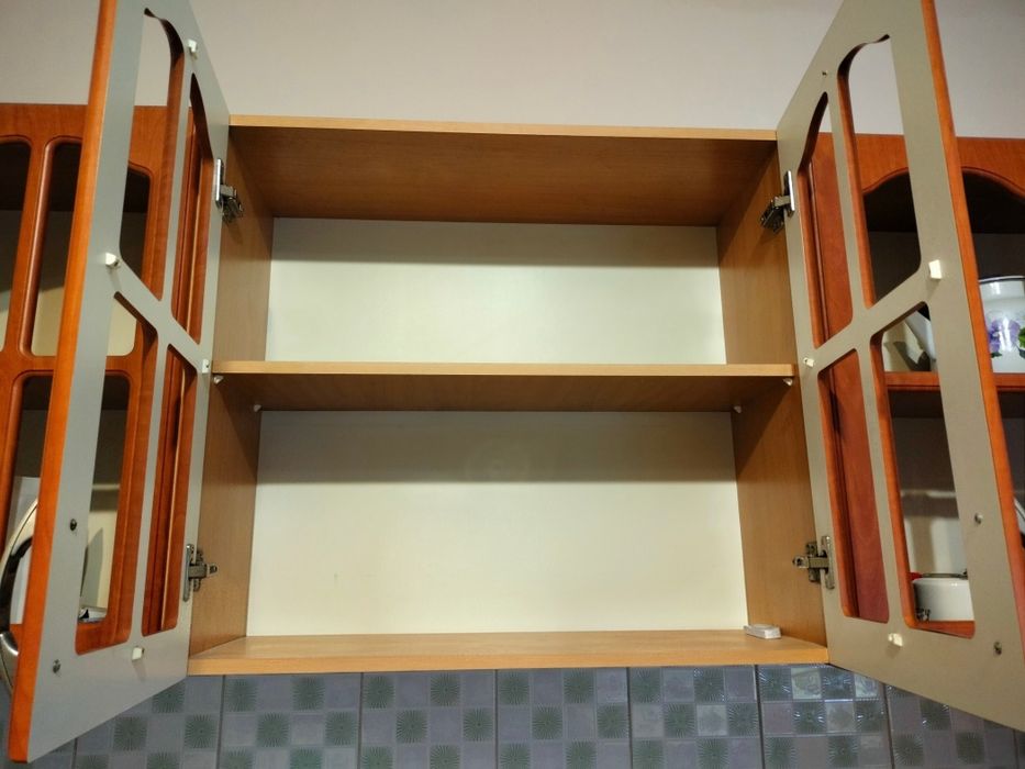 Кухонный гарнитур продам