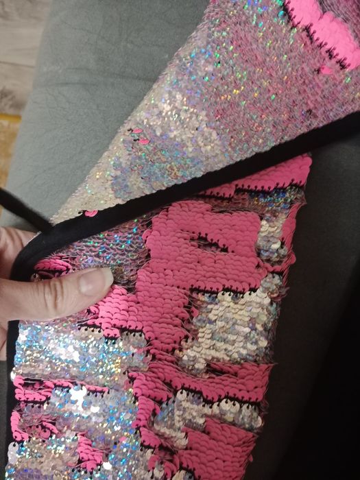 Фирменная кофточка красивая